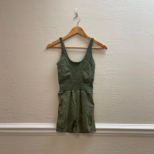 WASHED COLORED ROMPER