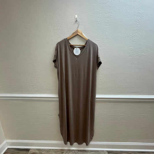 PLUS MOCHA MAXI DRESS